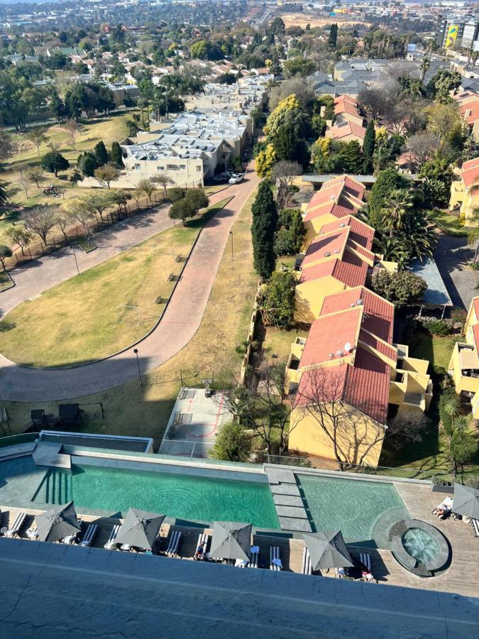 Capitol On The Park Hotel Johannesburg Luaran gambar